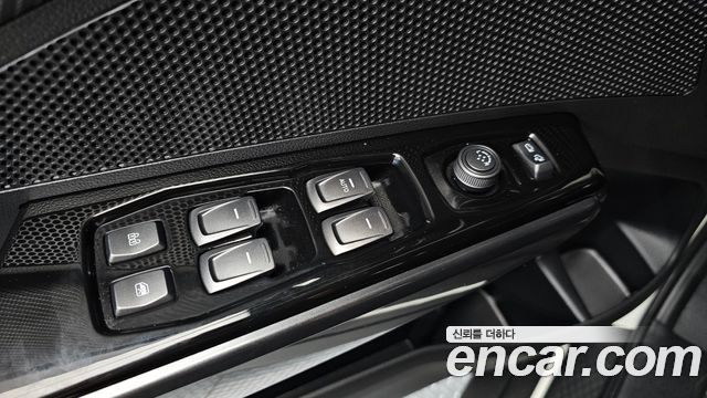 KG Mobility (SsangYong) Very New Tivoli Gasoline 1.5 2WD V3 2022 — фото 30