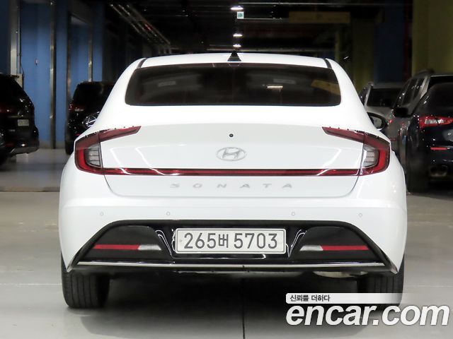Hyundai Sonata (DN8) 2.0 Premium Plus 2023 — фото 4