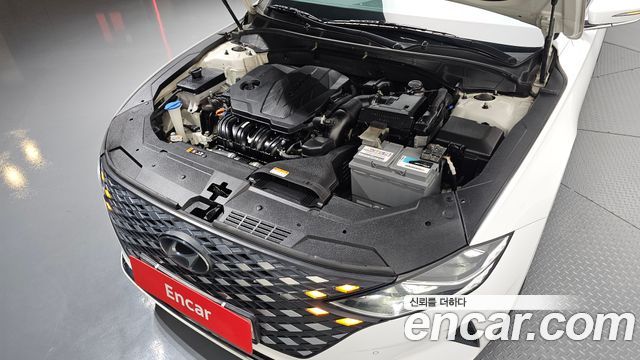 Hyundai Grandeur (IG) 2.5 Premium 2022 — фото 6