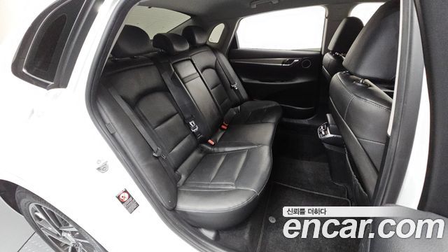 Hyundai Grandeur (IG) 2.5 Premium 2022 — фото 11