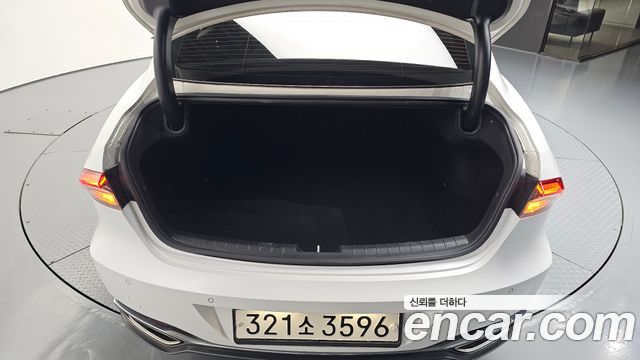 Hyundai Grandeur (IG) 2.5 Premium 2022 — фото 32