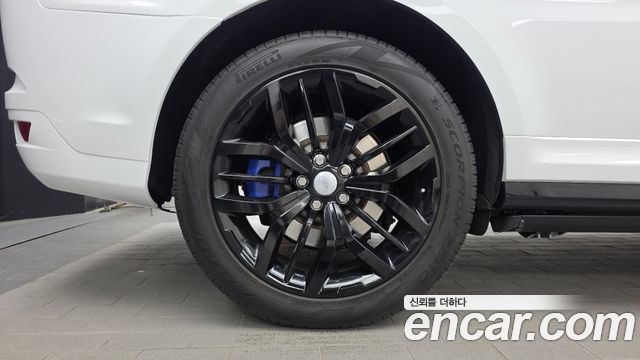 Land Rover Range Rover Sport (II) 5.0 SVR 2017 — фото 5