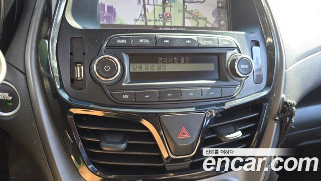 Chevrolet Spark LS 2019 — фото 16