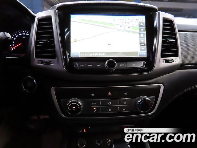KG Mobility (SsangYong) Rexton Sports Diesel 2.2 4WD Adventure 2019 — фото 16