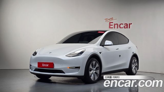 Tesla Model Y Long Range AWD 2022 — фото 11