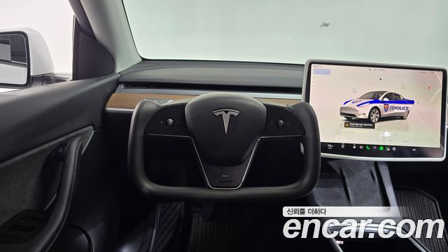 Tesla Model Y Long Range AWD 2022 — фото 17