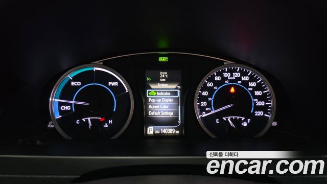Toyota Camry Hybrid XLE 2016 — фото 8