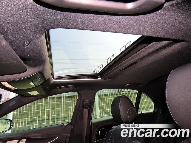 Mercedes-Benz E-Class (W213) E250 AMG Line 2023 — фото 20