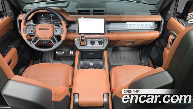 Land Rover Defender (L663) 110 P635 Octa 2025 — фото 7