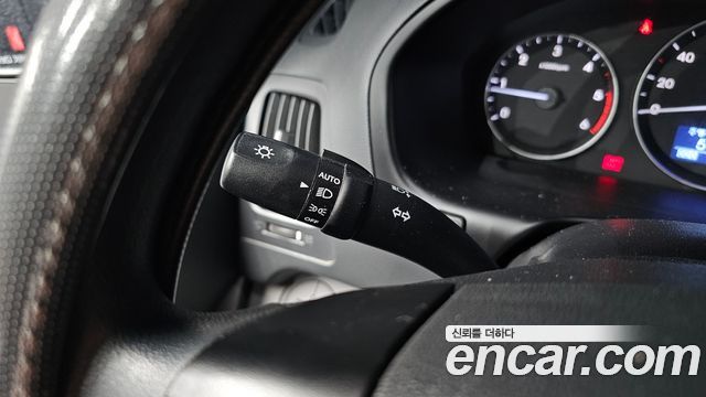 Hyundai Grand Starex Wagon 11-Seater Smart 2019 — фото 19