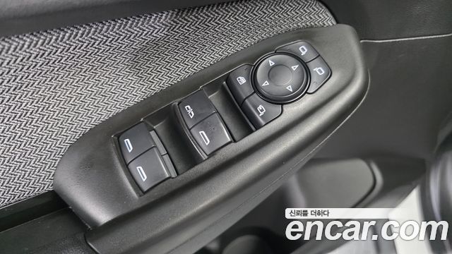 Chevrolet Trailblazer 1.3 Turbo 2WD LT 2021 — фото 32