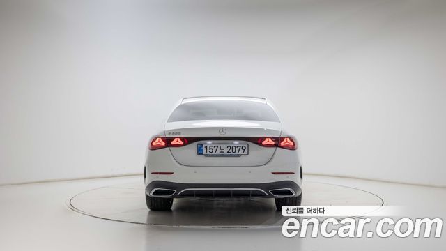 Mercedes-Benz E-Class (W214) E200 AMG Line 2026 — фото 4