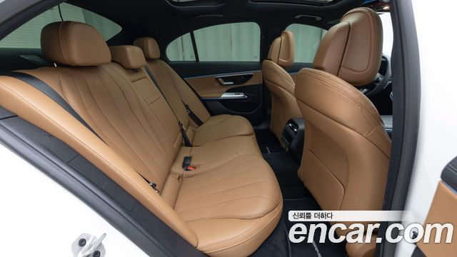 Mercedes-Benz E-Class (W214) E200 AMG Line 2026 — фото 10