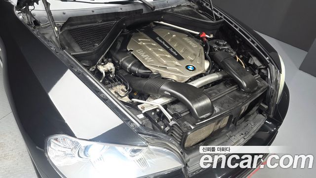 BMW X5 (E70) xDrive 50i 2011 — фото 6