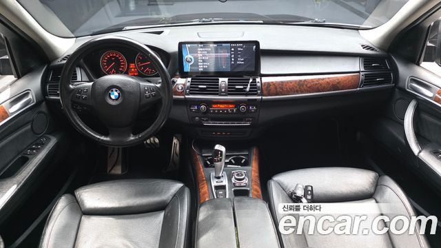 BMW X5 (E70) xDrive 50i 2011 — фото 7