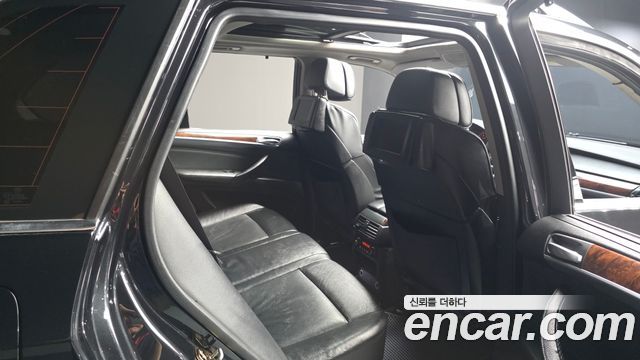 BMW X5 (E70) xDrive 50i 2011 — фото 16