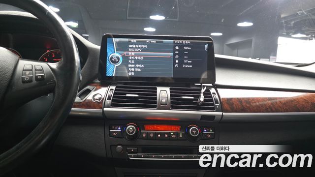 BMW X5 (E70) xDrive 50i 2011 — фото 19