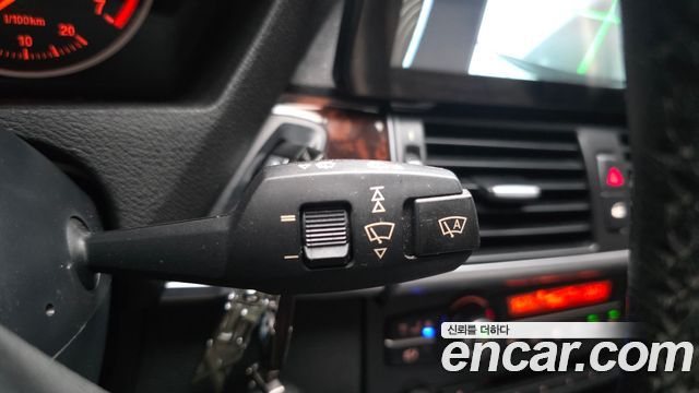 BMW X5 (E70) xDrive 50i 2011 — фото 23