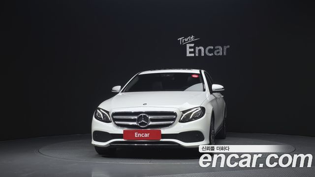 Mercedes-Benz E-Class (W213) E300 Avantgarde 2019 — фото 3