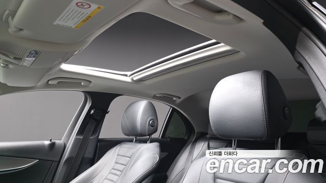 Mercedes-Benz E-Class (W213) E300 Avantgarde 2019 — фото 22