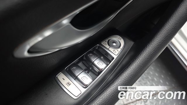 Mercedes-Benz E-Class (W213) E300 Avantgarde 2019 — фото 36