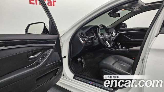 BMW 5 Series (F10) 520d M Aero Dynamic 2016 — фото 10