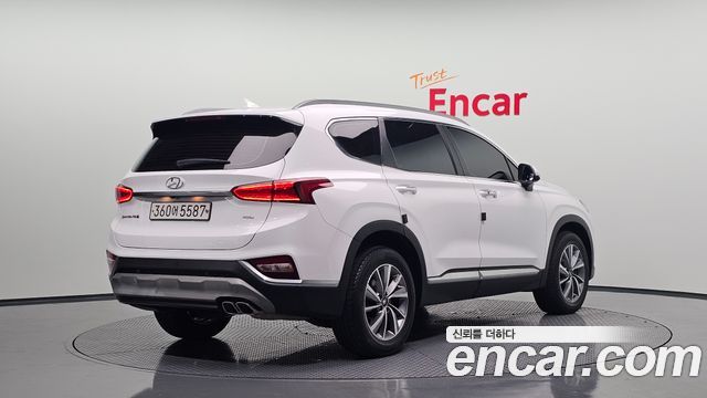 Hyundai Santa Fe (TM) Diesel 2.2 4WD Exclusive 2020 — фото 2