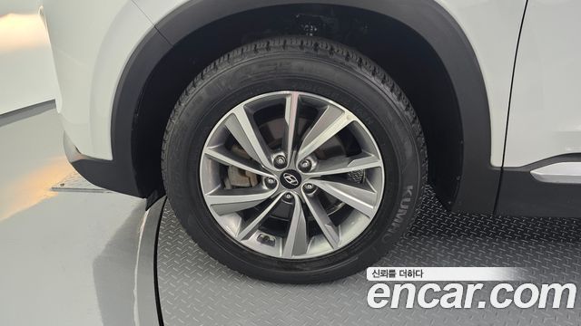 Hyundai Santa Fe (TM) Diesel 2.2 4WD Exclusive 2020 — фото 5