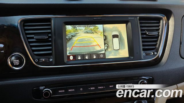 Kia Carnival Gasoline 9-Seater Noblesse Special 2019 — фото 16