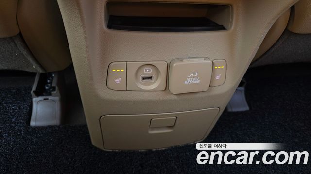Kia Carnival Gasoline 9-Seater Noblesse Special 2019 — фото 18