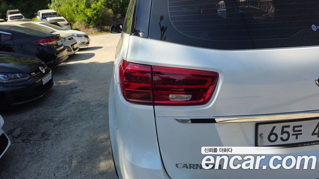 Kia Carnival Gasoline 9-Seater Noblesse Special 2019 — фото 23