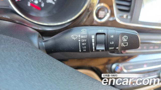 Kia Carnival Gasoline 9-Seater Noblesse Special 2019 — фото 32