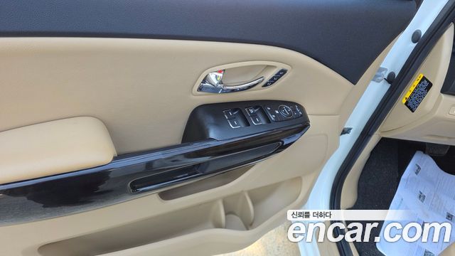 Kia Carnival Gasoline 9-Seater Noblesse Special 2019 — фото 36