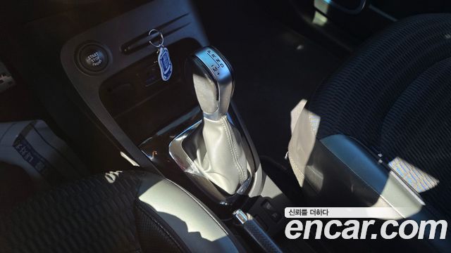 Renault Korea QM3 RE Signature 2017 — фото 9