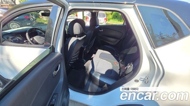Renault Korea QM3 RE Signature 2017 — фото 26