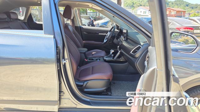 Kia Seltos Gasoline 1.6 Turbo 4WD Noblesse 2020 — фото 11