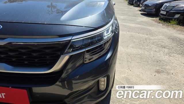Kia Seltos Gasoline 1.6 Turbo 4WD Noblesse 2020 — фото 22