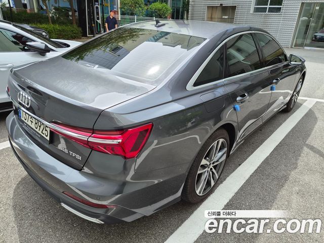 Audi A6 (C8) 45 TFSI Premium 2023 — фото 4