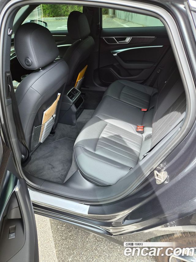 Audi A6 (C8) 45 TFSI Premium 2023 — фото 10