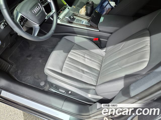 Audi A6 (C8) 45 TFSI Premium 2023 — фото 15