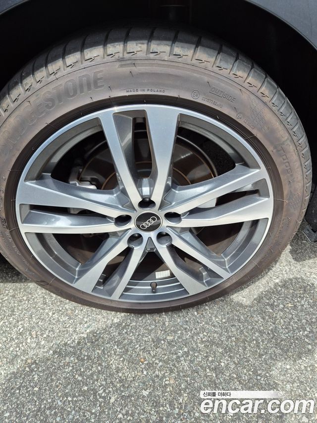 Audi A6 (C8) 45 TFSI Premium 2023 — фото 21