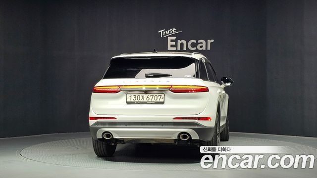 Lincoln Corsair 2.0 Reserve AWD 2022 — фото 4