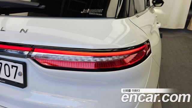 Lincoln Corsair 2.0 Reserve AWD 2022 — фото 23