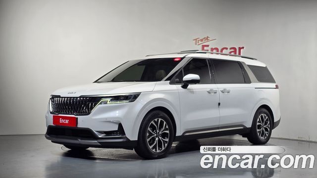 Kia Carnival (IV) Gasoline 9-Seater Signature 2023 — фото 1