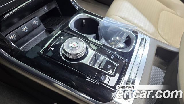 Kia Carnival (IV) Gasoline 9-Seater Signature 2023 — фото 9
