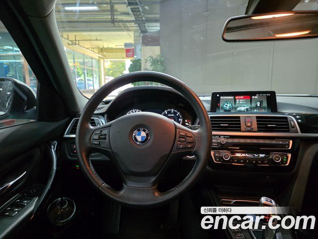 BMW 3 Series (F30) 320d 2018 — фото 17