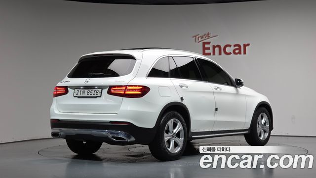 Mercedes-Benz GLC-Class (X253) GLC220 d 4MATIC 2018 — фото 2