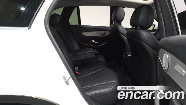 Mercedes-Benz GLC-Class (X253) GLC220 d 4MATIC 2018 — фото 11