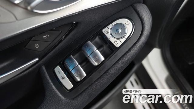 Mercedes-Benz GLC-Class (X253) GLC220 d 4MATIC 2018 — фото 34