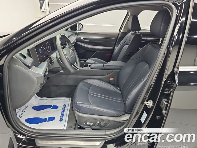 Hyundai Sonata The Edge (DN8) 2.0 Exclusive 2024 — фото 10